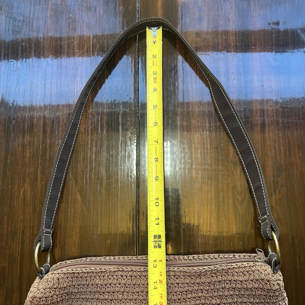 Sonoma Crochet Straw Hobo Purse with a brown and black ombre design Y2K 90’s